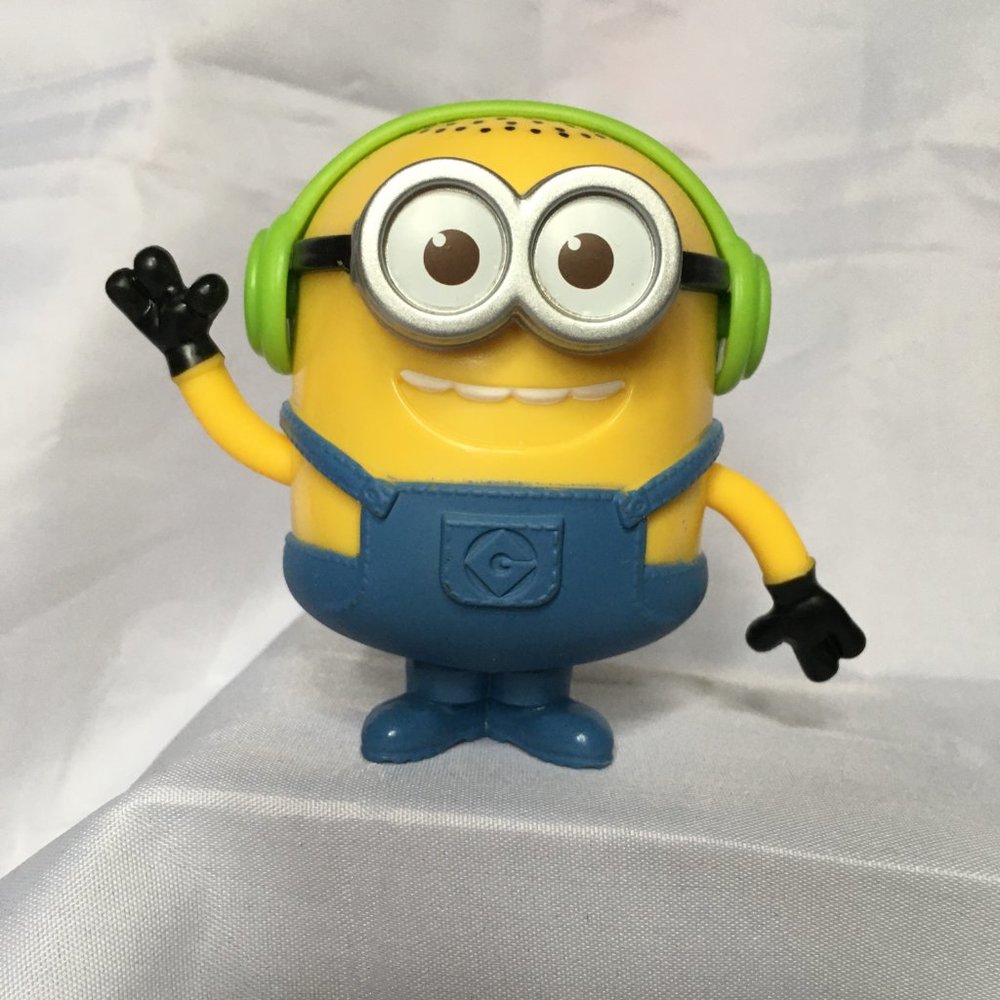 McDonald's Happy Meal 2017 Articulating Arms Bob the Minion